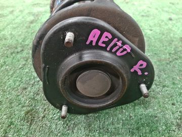 СТОЙКА НА TOYOTA COROLLA AE110 5A-FE