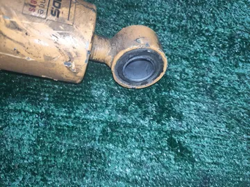 СТОЙКА НА PORSCHE CAYENNE 957 M48.01