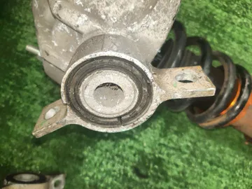 СТОЙКА НА PORSCHE CAYENNE 957 M48.01