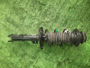 СТОЙКА НА TOYOTA YARIS MXPH10 M15A-FXE