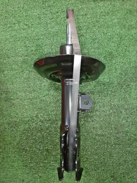 СТОЙКА НА KYB PRIUS ZVW50