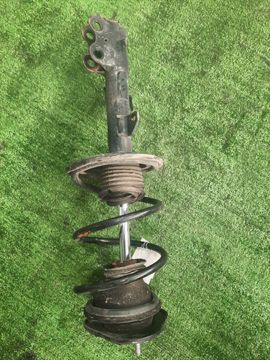 СТОЙКА НА TOYOTA COROLLA NZE121 1NZ-FE