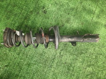 СТОЙКА НА TOYOTA COROLLA AE111 4A-FE