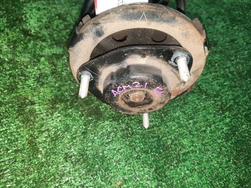 СТОЙКА НА TOYOTA IPSUM ACM21W 2AZ-FE