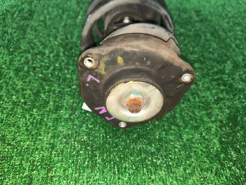 СТОЙКА НА VOLKSWAGEN TIGUAN 5N1 CCZC