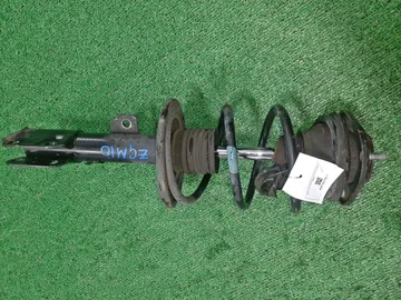 СТОЙКА НА TOYOTA ISIS ZGM10G 2ZR-FAE