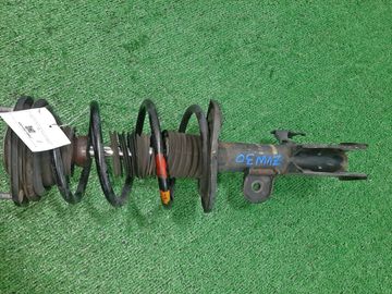 СТОЙКА НА TOYOTA PRIUS ZVW30 2ZR-FXE