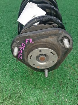 СТОЙКА НА TOYOTA PRIUS ZVW30 2ZR-FXE