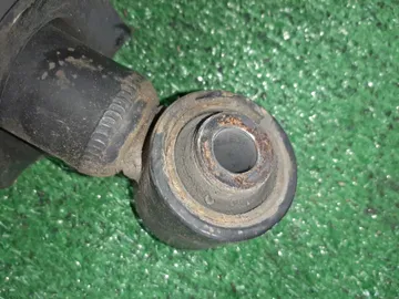 СТОЙКА НА TOYOTA COROLLA FIELDER NZE144G 1NZ-FE