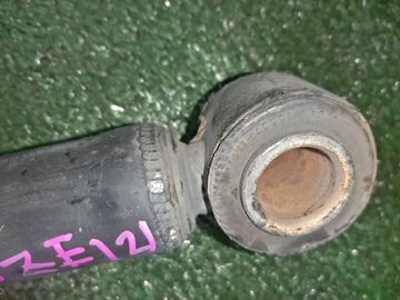 СТОЙКА НА TOYOTA COROLLA NZE121 1NZ-FE