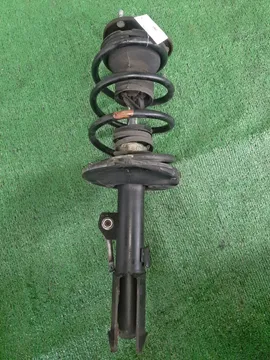 СТОЙКА НА TOYOTA ISIS ZNM10G 1ZZ-FE