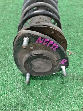 СТОЙКА НА TOYOTA PLATZ NCP12 1NZ-FE