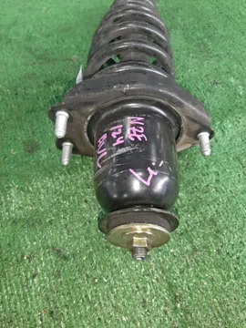 СТОЙКА НА TOYOTA COROLLA NZE124 1NZ-FE