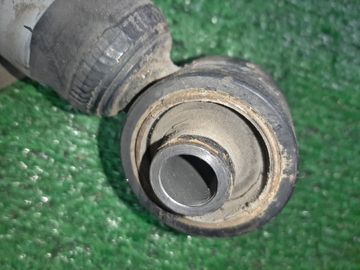 СТОЙКА НА TOYOTA PROGRES JCG11 2JZ-GE