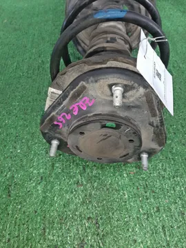 СТОЙКА НА TOYOTA PREMIO ZRT265 2ZR-FE