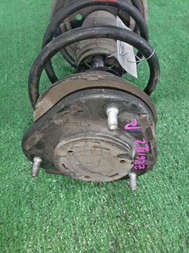 СТОЙКА НА TOYOTA COROLLA ZZE122 1ZZ-FE