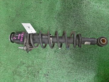 СТОЙКА НА TOYOTA COROLLA  AXIO ZRE142 2ZR-FE