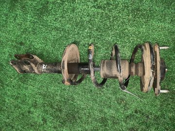 СТОЙКА НА MITSUBISHI LANCER CS2V 4G15