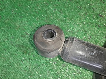 СТОЙКА НА MITSUBISHI LANCER CEDIA CS6A 4G94