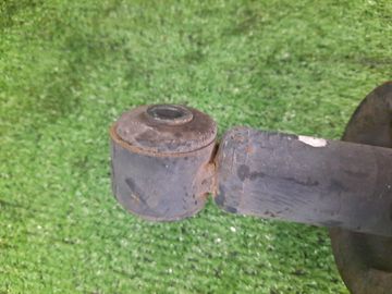 СТОЙКА НА MITSUBISHI LANCER CEDIA CS6A 4G94