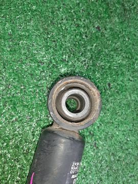 СТОЙКА НА LEXUS LS460 USF40 1UR-FSE