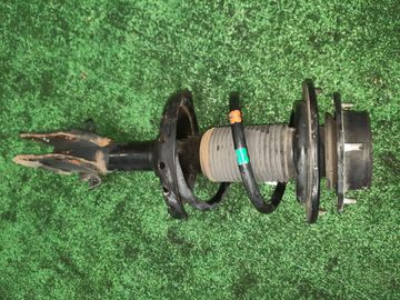 СТОЙКА НА SUBARU LEVORG VM4 FB16