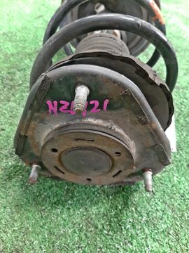 СТОЙКА НА TOYOTA COROLLA NZE121 1NZ-FE