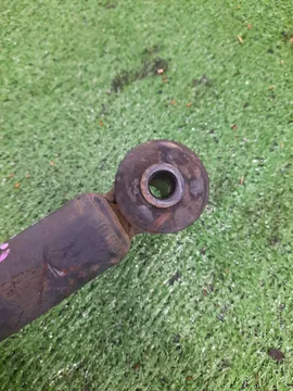 СТОЙКА НА MITSUBISHI OUTLANDER CW4W 4B11