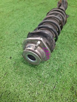 СТОЙКА НА DAIHATSU WAKE LA700S KF-VET