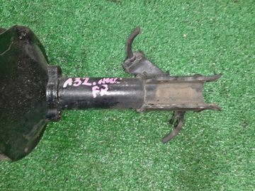 СТОЙКА НА NISSAN CEFIRO A32 VQ20DE