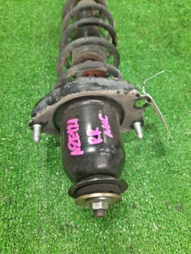 СТОЙКА НА TOYOTA COROLLA NZE121 1NZ-FE