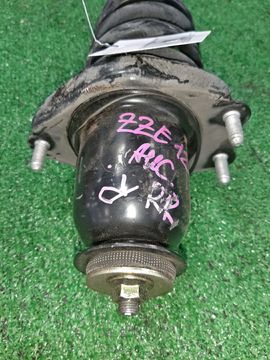 СТОЙКА НА TOYOTA COROLLA ZZE124 1ZZ-FE