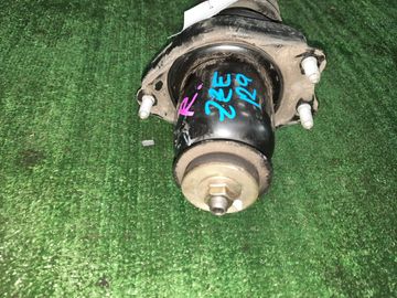 СТОЙКА НА TOYOTA WILL VS ZZE129 1ZZ-FE