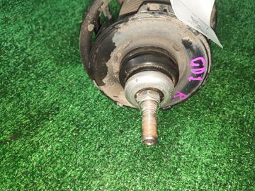 СТОЙКА НА HONDA FIT GD1 L13A