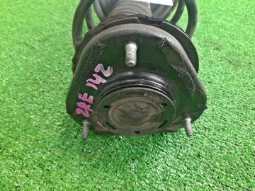 СТОЙКА НА TOYOTA COROLLA  AXIO ZRE142 2ZR-FE