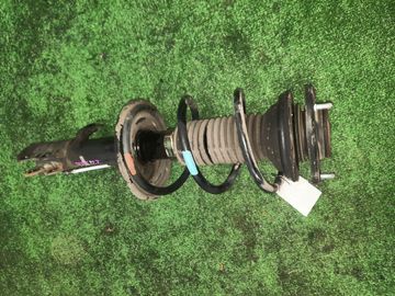 СТОЙКА НА TOYOTA COROLLA SPACIO ZZE122N 1ZZ-FE