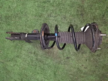 СТОЙКА НА TOYOTA IPSUM ACM26W 2AZ-FE