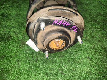 СТОЙКА НА MITSUBISHI GRANDIS NA4W 4G69