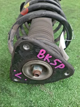 СТОЙКА НА MAZDA AXELA BK5P ZY-VE