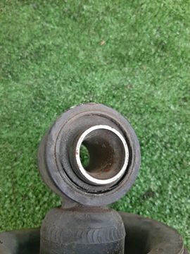 СТОЙКА НА NISSAN LIBERTY RM12 QR20DE