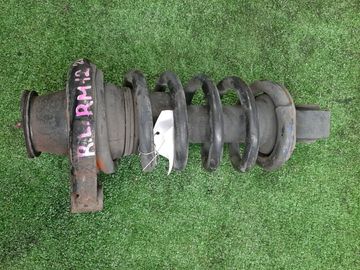 СТОЙКА НА NISSAN LIBERTY RM12 QR20DE