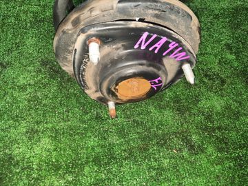 СТОЙКА НА MITSUBISHI GRANDIS NA4W 4G69