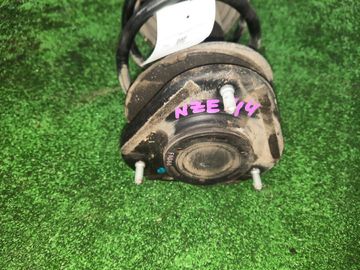 СТОЙКА НА TOYOTA COROLLA  AXIO ZRE144 2ZR-FE