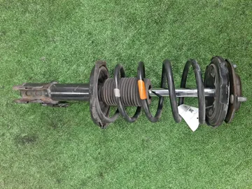 СТОЙКА НА TOYOTA IPSUM SXM10G 3S-FE