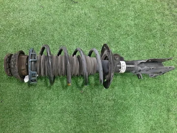 СТОЙКА НА HONDA FREED GB5 L15B