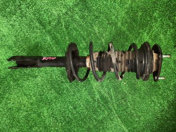 СТОЙКА НА TOYOTA VITZ SCP10 1SZ-FE