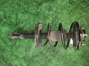 СТОЙКА НА MITSUBISHI RVR GA3W 4B10