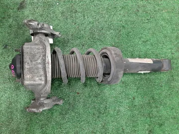 СТОЙКА НА PORSCHE CAYENNE 958 M55.02