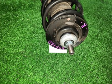 СТОЙКА НА TOYOTA VITZ KSP130 1KR-FE