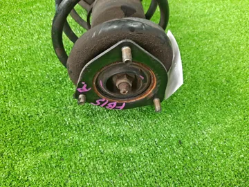 СТОЙКА НА NISSAN SUNNY FB15 QG15DE